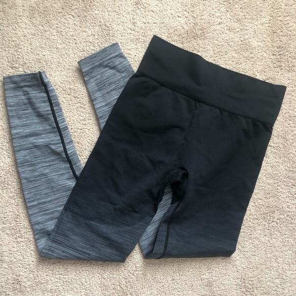 Workout leggings - Picture 3 of 3